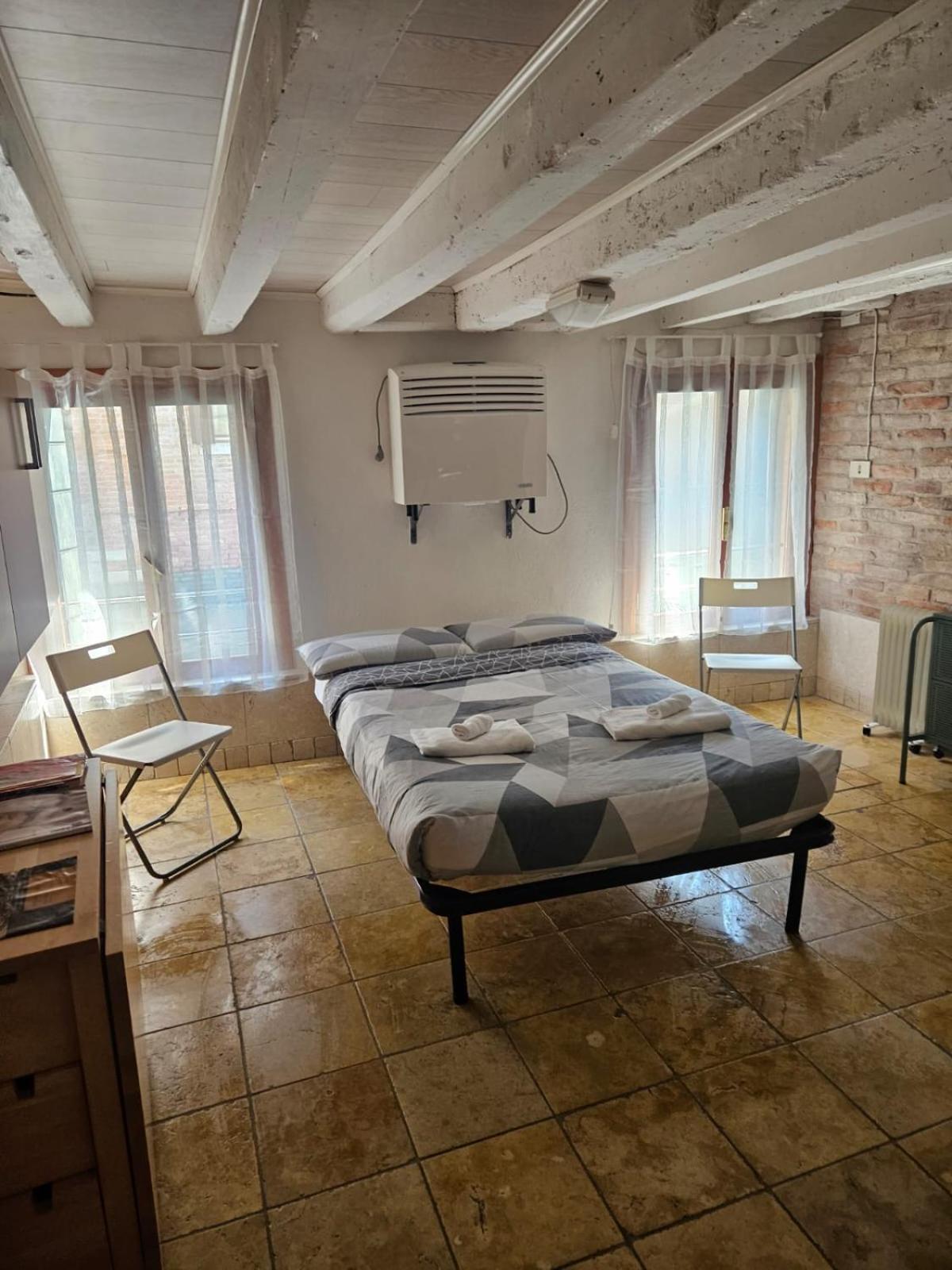 Romantic Apartment Венеція Екстер'єр фото